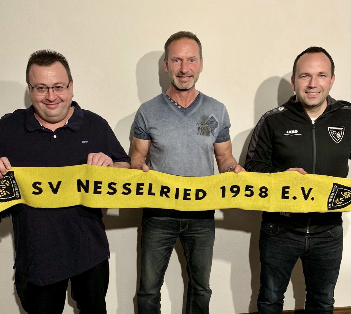 SV Nesselried präsentiert neuen Trainer für die Saison 2022/23